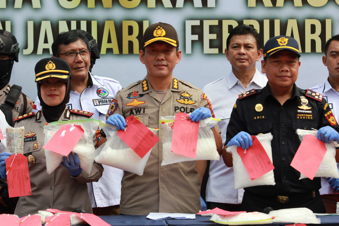 Polres_Pelabuhan_Tanjung_Perak_Surabaya_Sita_30Kg_Sabu_2.jpg